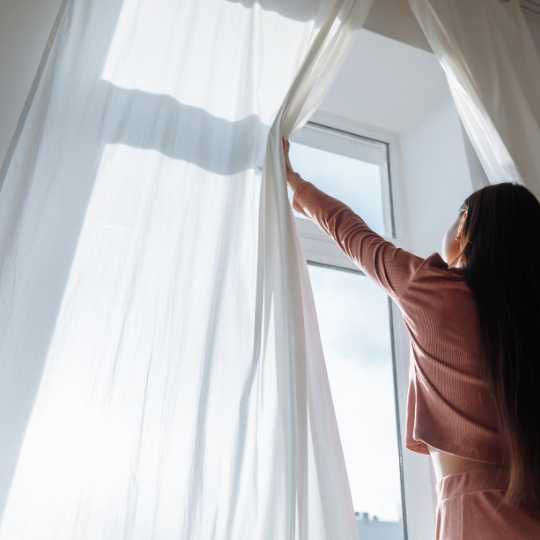 Rèm Voan Trắng Tinh